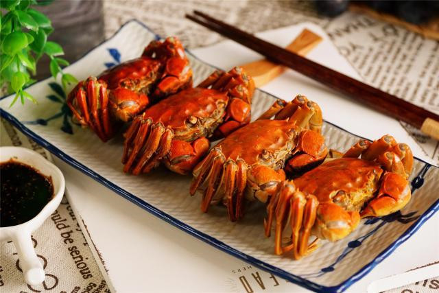 车秘书租车吃大闸蟹专题，带你去阳澄湖吃最正宗的大闸蟹。